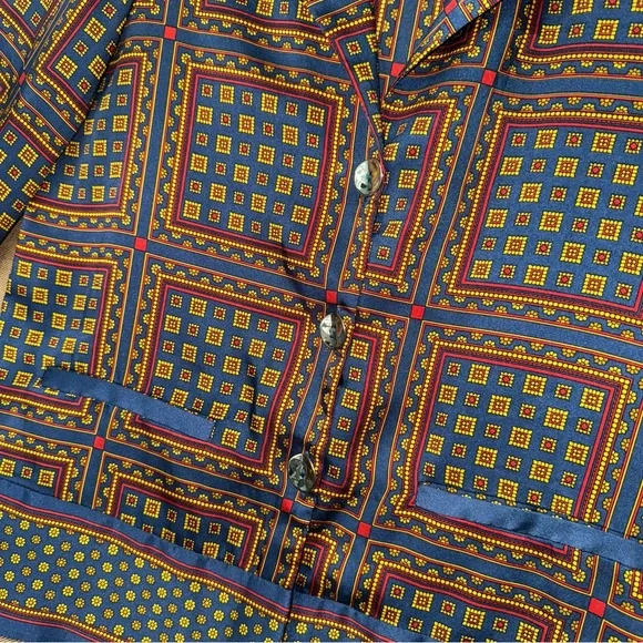 Zara Scarf Print Button Down Shirt Size M
Excellent Condition - Picture 9 of 16